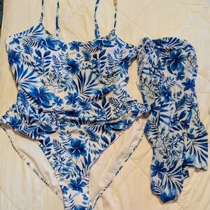 Blue Floral Swimsuit Set